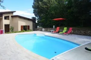 Piscine, villa architecte, vue exceptionnelle - Toulaud