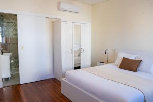 Matching Loures Guest House