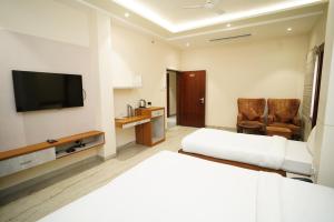 Hotel City Grand Varanasi