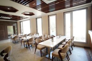 Hotel City Grand Varanasi
