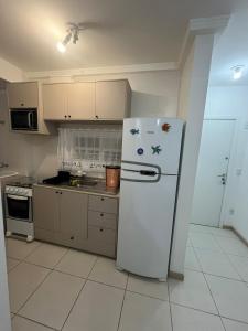 Apt 213