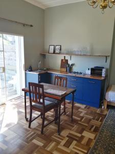 The Homestead - Simple Farm-Style Accommodation