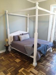 The Homestead - Simple Farm-Style Accommodation