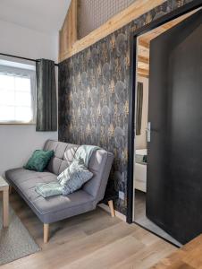 Gîte Les Hortensias Les Jardins de Kerellec 20min de la mer jacuzzi et terrasse