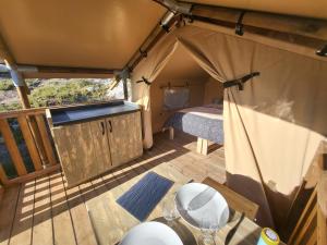 Campings Camping le Cezanne Montagne Sainte-Victoire : photos des chambres