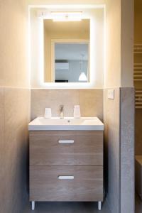 Monolocale moderno e centrale Porta Nuova Vittorio Apartments