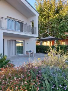 Slowersilia Bed and Breakfast