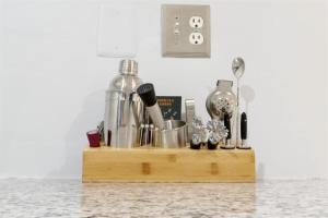 Trendy Apt in Bloomingdale - Parking