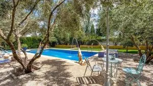 Spacious villa with mountain view and pool in Baza - Cuevas de las Yeseras