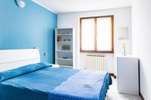 Panorama - Lake Garda View - by HOST4U