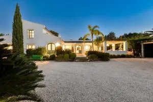 Bisserot - J. Pobre - By Almarina Villas - Jesus Pobre