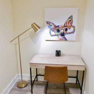 Cozy Industrial Bijou Studio with parking