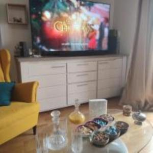 A 10 mins daéroport dORLY logement lumineux chaleureux