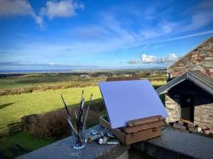 Islay View- Double Bed Apartment (NITB APPROVED) - Macosquin