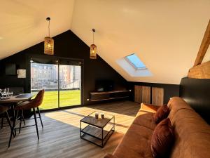 Appartements Love in the Sky - Jacuzzi - Vieux mans - 2 pers : photos des chambres