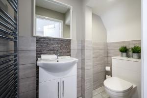 Attico Apartment Sleeping 6 Guests