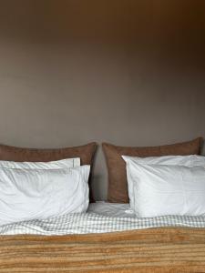 Wood & Stone Guesthouse