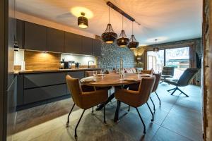 Appartements Appartement neuf traversant avec une grande terrasse au coeur du village - 6 personnes : photos des chambres