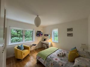 Elm Grove, Family Room