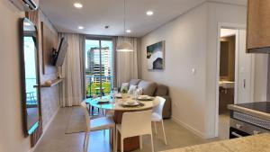 HOUZE - Stay & Residences by AVA