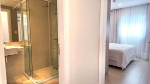 HOUZE - Stay & Residences by AVA