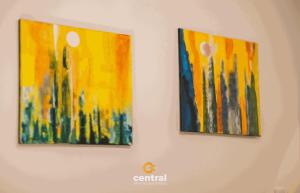 Cunningham by CENTRAL SERVICED APARTMENTS - 2 Bedrooms - Modern - Unique Touches - Free Street Parking - Fully Equipped - 10 Minute Walk to City Centre - Short & Long Term Stays Available