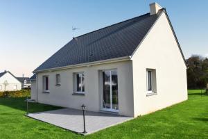 Maisons de vacances Maison de charme a Saint-Laurent-sur-Mer, vue sur mer et jardin : photos des chambres