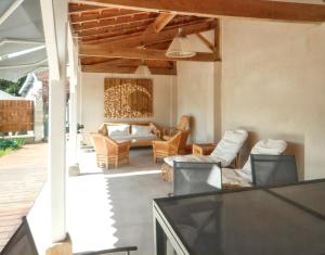 Maison spacieuse à Soulac-sur-Mer avec jardin