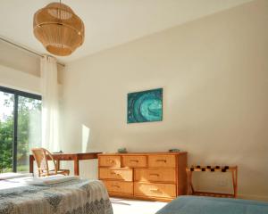 Maisons de vacances Maison spacieuse a Soulac-sur-Mer avec jardin : photos des chambres