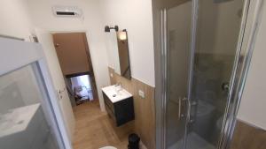 Chambre Lits Jumeaux avec Salle de Bains Privative Séparée
