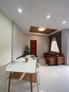 Ciudad Ezperanza near Davao Airport