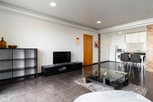 Casa Branca, in the Heart of Arco da Calheta