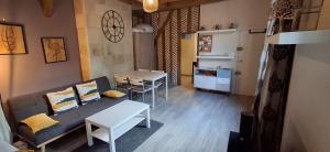 Appartements Appartement typique au coeur du vieux Tours : photos des chambres