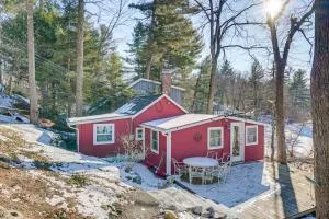 Pond Access Waterfront Littleton Hideaway! - ليومينستر