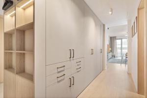 LAM Sophisticated - AC - Balcony