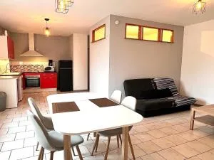 Grand appartement bien situé - Essert