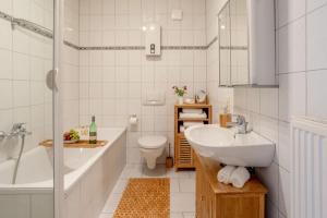 Pure Chi Suite I Eifelsteig I Canvas I Balcony