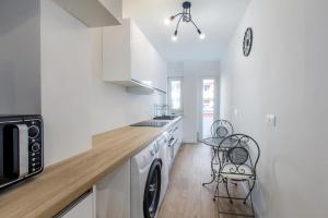 2 Bedroom Ocean view Apartment