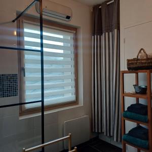 B&B / Chambres d'hotes L-Essentiel : photos des chambres