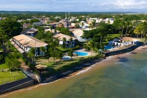 Vilage na praia ao lado da vila