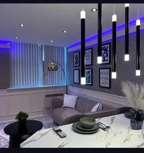 The Opulence - Stanwick