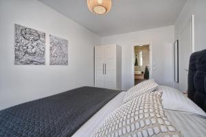 Bura Breeze - Sea-View Garden Apartment