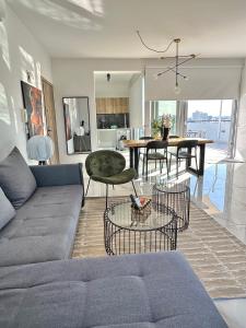 Luxury City Penthouse-Panoramic View-Near Unic