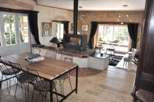 Villas Perigord Sarlat Lascaux piscine privee chauffee Delsud : photos des chambres