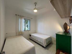 House in a secure condominium 200 meter from beach - Maresias