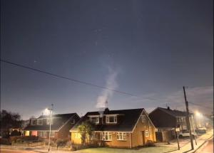 Spacious cosy quiet house&Free parking&Garden