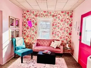 Barbie-1bed1bathkitchdeckgrill-sleeps Up To 4 - Хейс