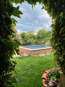 Maisons d'hotes Le Rez de Jardin Albi : photos des chambres