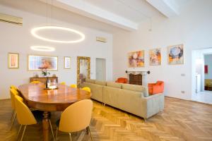 Casa San Martino, stylish flat with stunning views of Lucca s cathedral