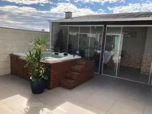 Casa completa com Spa e Hidromassagem - Serraria